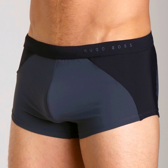 Hugo Boss
Krill Swim Trunk Charcoal
size M - Picture 3 of 4